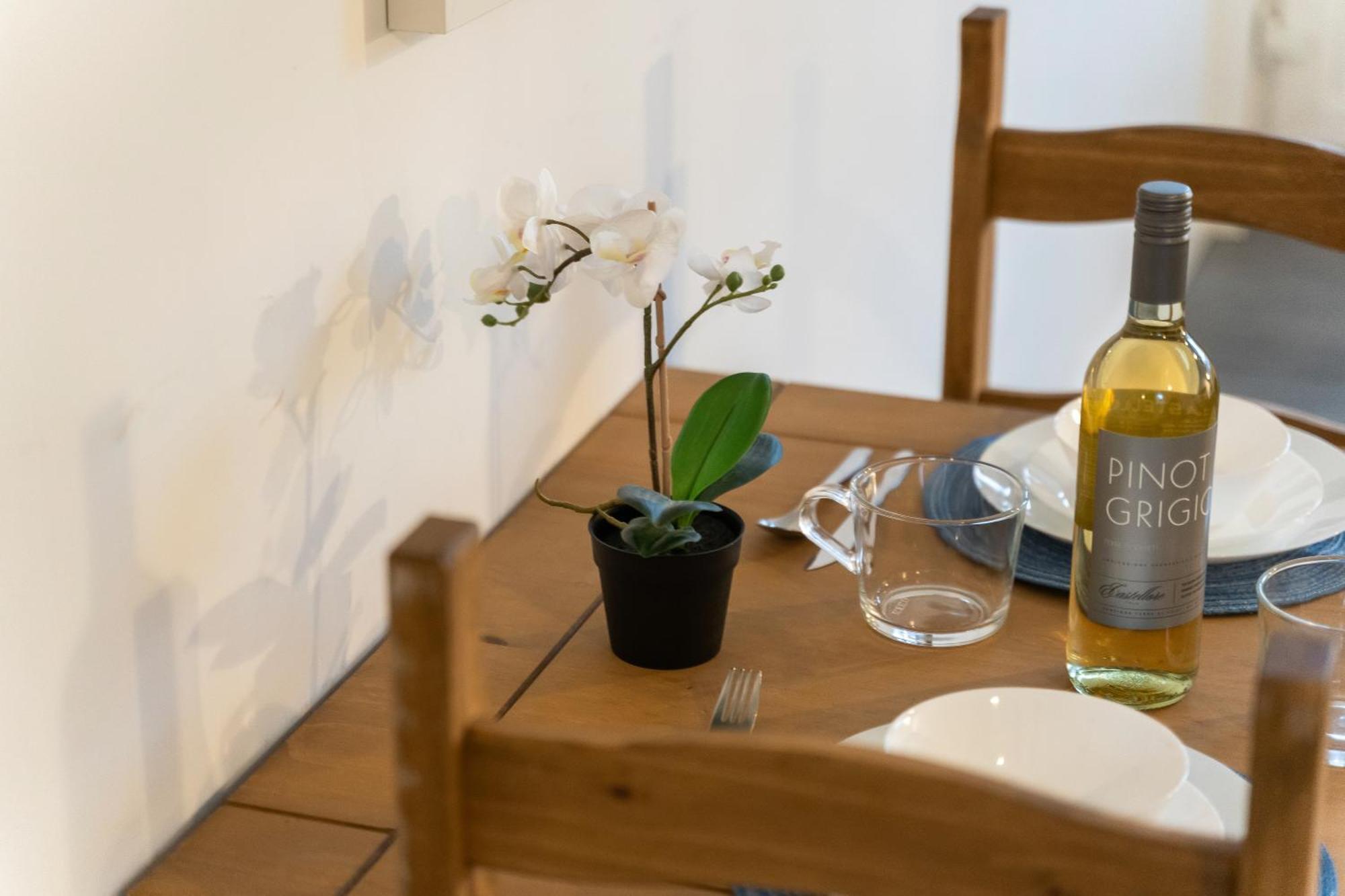 Stylish New Apartment - Free Wifi & Netflix - Top Rated - 3Mh Cradley Heath Extérieur photo