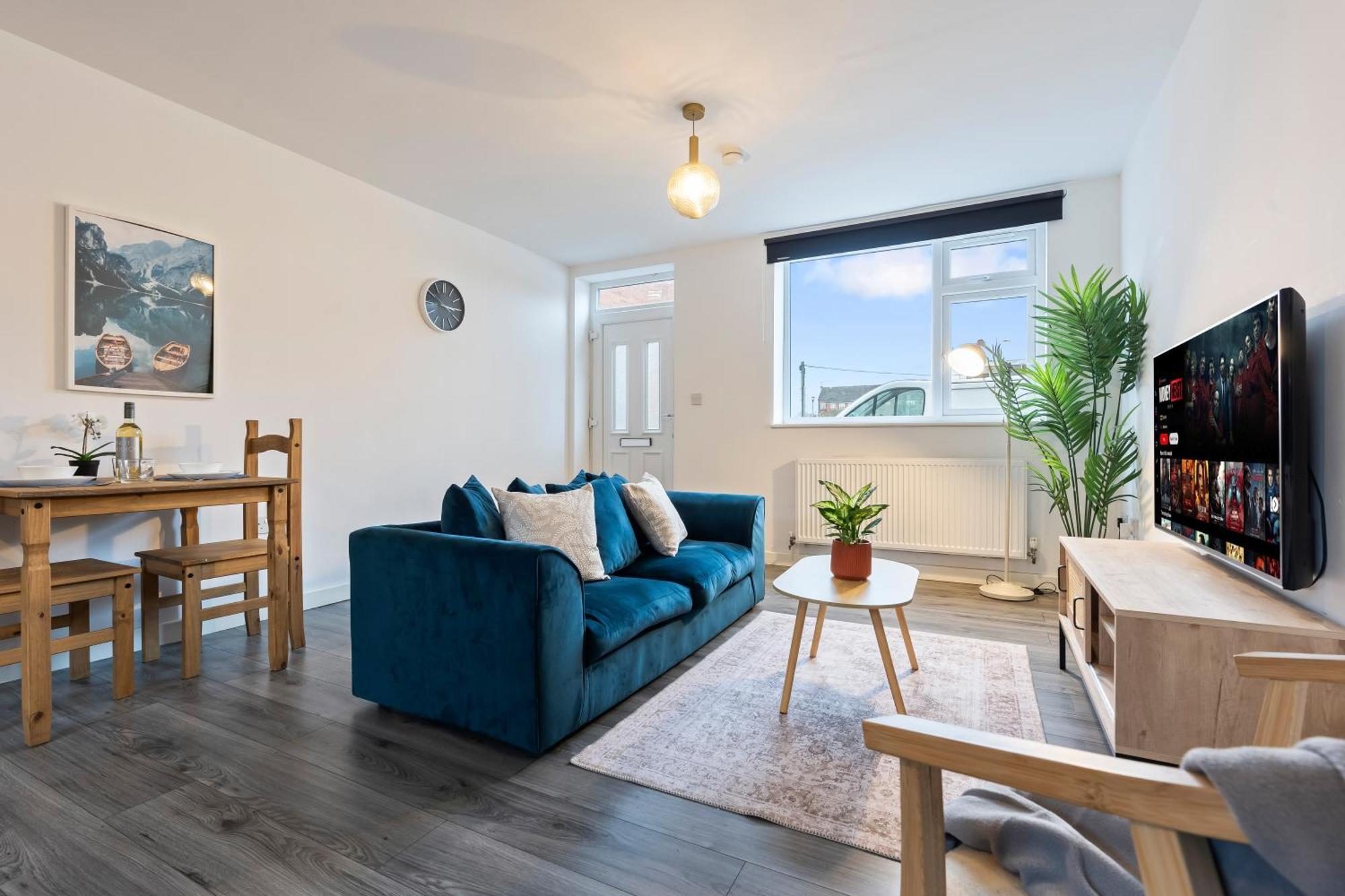 Stylish New Apartment - Free Wifi & Netflix - Top Rated - 3Mh Cradley Heath Extérieur photo