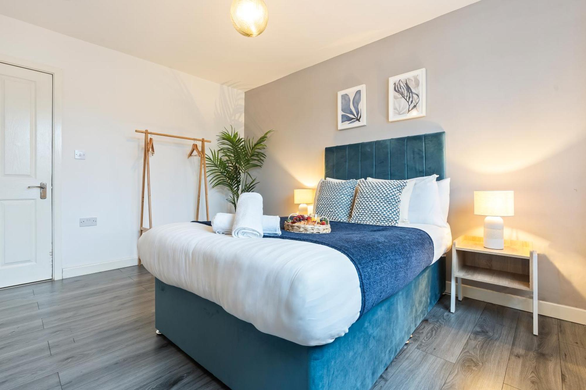 Stylish New Apartment - Free Wifi & Netflix - Top Rated - 3Mh Cradley Heath Extérieur photo