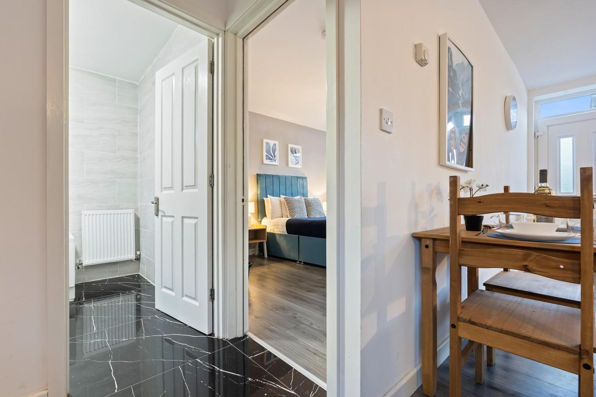Stylish New Apartment - Free Wifi & Netflix - Top Rated - 3Mh Cradley Heath Extérieur photo